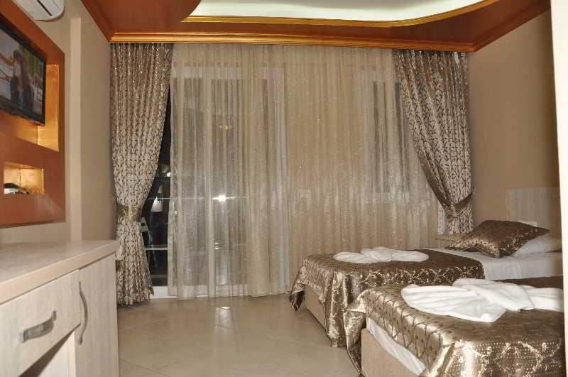 פאטהיה Flora Palm Resort מראה חיצוני תמונה