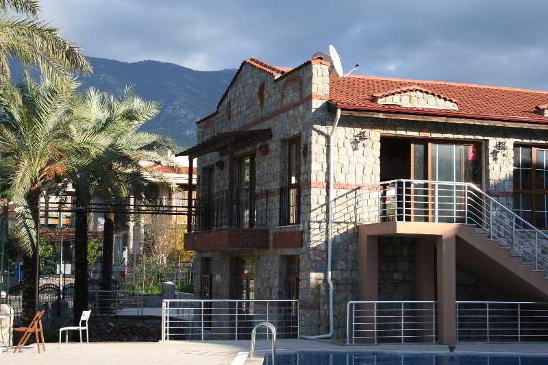 פאטהיה Flora Palm Resort מראה חיצוני תמונה