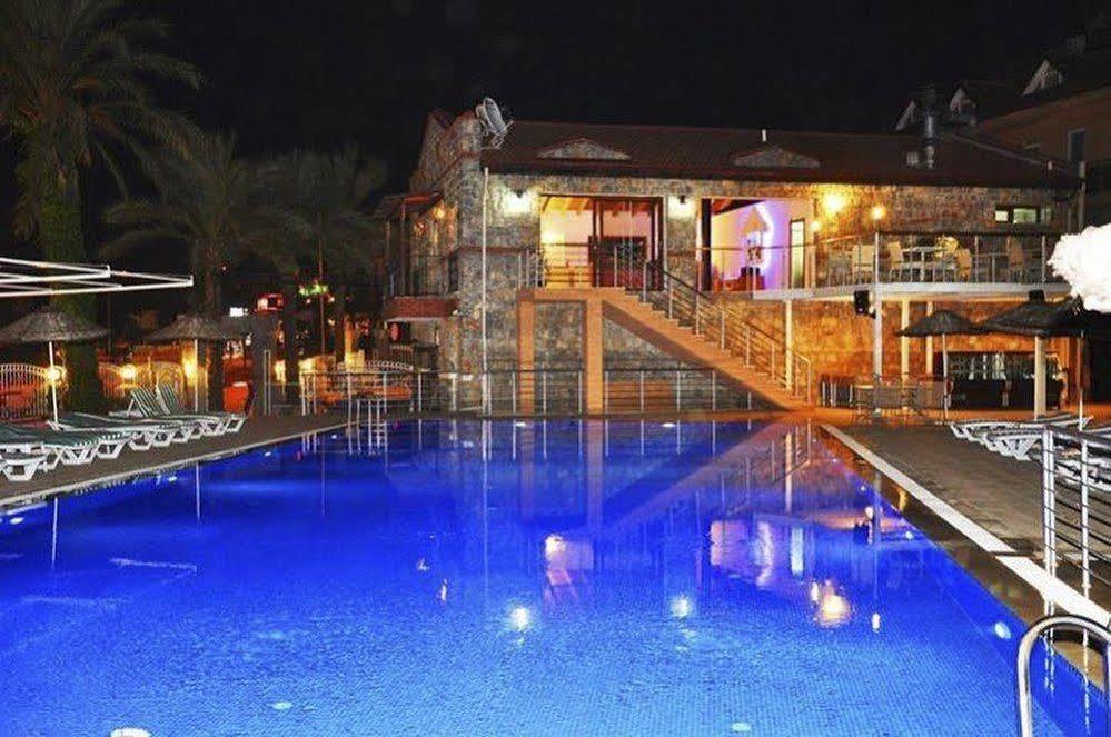 פאטהיה Flora Palm Resort מראה חיצוני תמונה